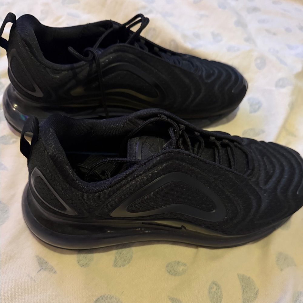 Nike Men's Black Sneakers